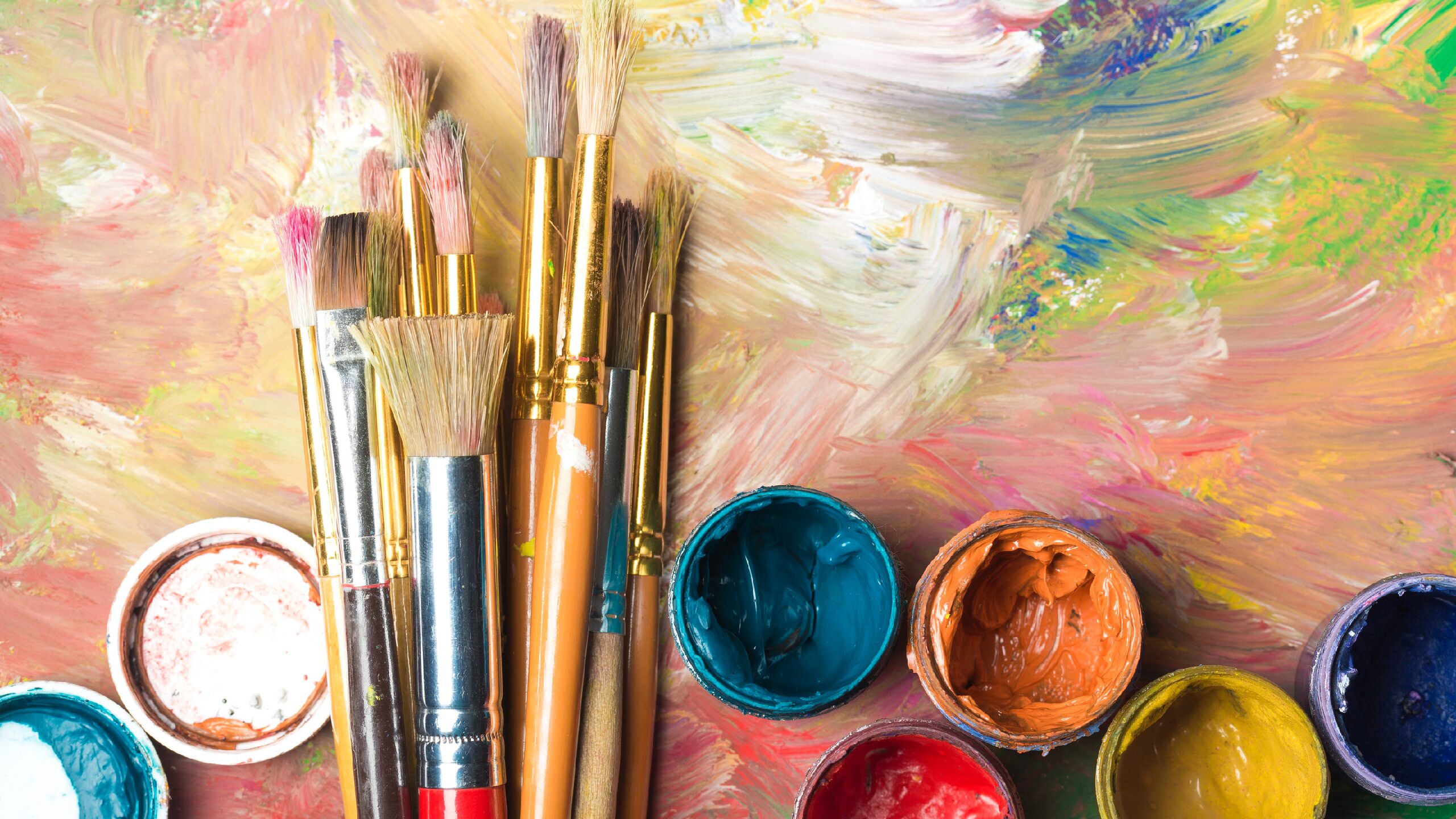 PÓS-GRADUAÇÃO EM ARTES VISUAIS E PINTURA