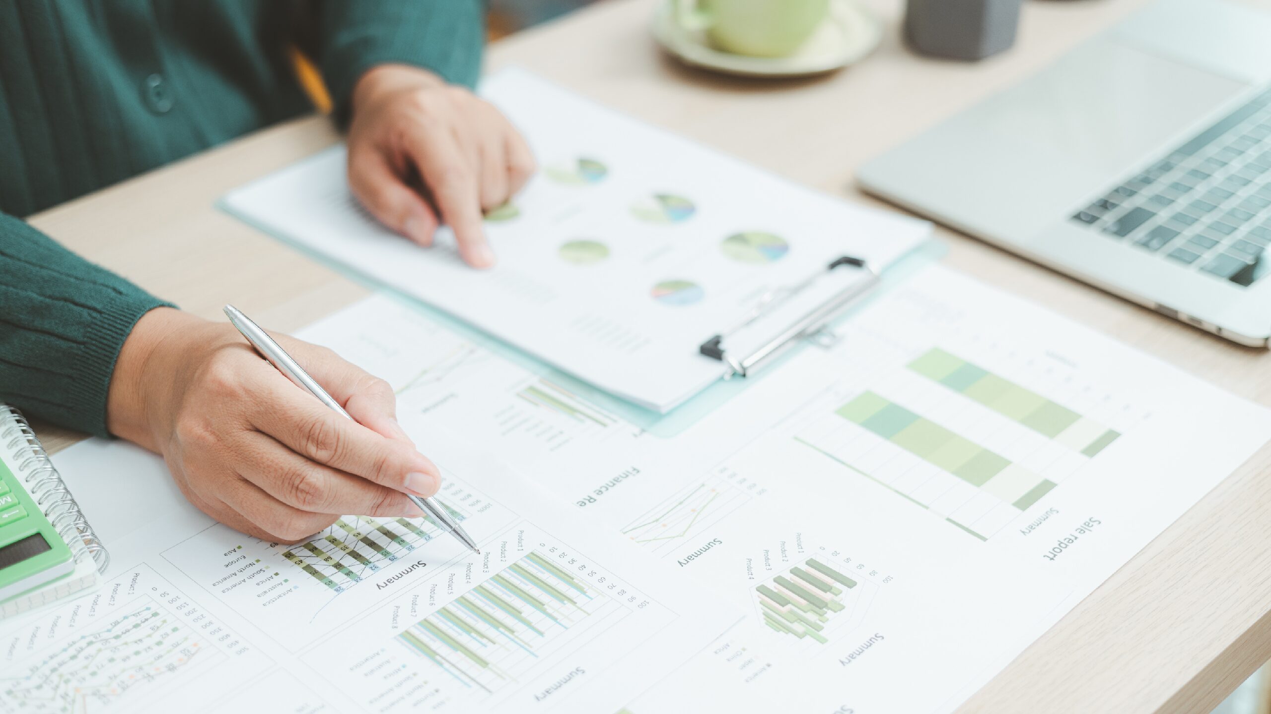 PÓS-GRADUAÇÃO EM FUNDAMENTOS ECONÔMICOS DA EDUCALÇÃO